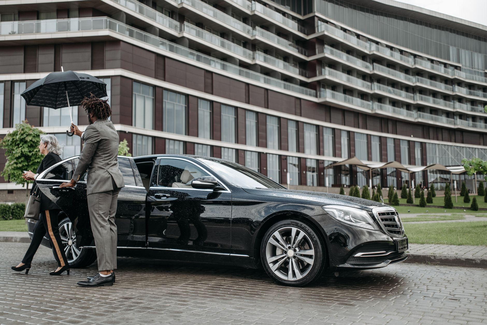 Chauffeur privé Paris 1